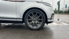 Land Rover Range Rover Velar 2.0 D200 R-Dynamic HSE 5dr Auto Diesel Estate